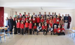 İl Milli Eğitim Müdürü Yılmaz, Hisarcık'ta kitap söyleşisine katıldı