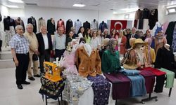 Kütahya'da kursiyerlerin el emeği eserleri sergilendi