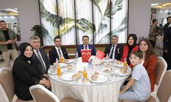 Kütahya'da şehit aileleri ve gazilerle aynı sofrada buluştu