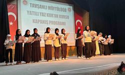 Tavşanlı'da yatılı Yaz Kur'an Kursu kapanış programı coşkuyla gerçekleştirildi