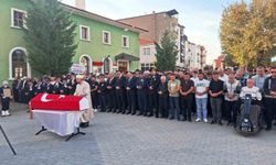 Hisarcık'ta Kıbrıs gazisi Mehmet Şener son yolculuğuna uğurlandı