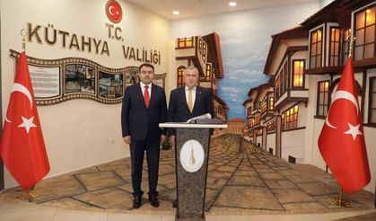 Bakan Bak'tan Vali Musa Işın'a ziyaret