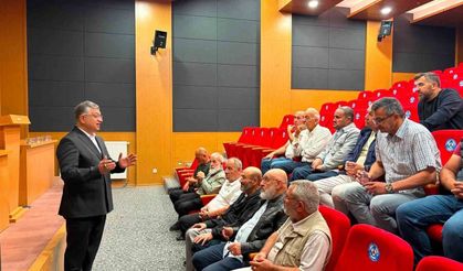DPÜ Rektörü Kızıltoprak, Kütahyalı esnaflarla bir araya geldi