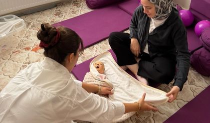 Hisarcık'ta 'Her Gebeye Bir Ebe' uygulamasıyla annelik yolculuğu yakından takip ediliyor