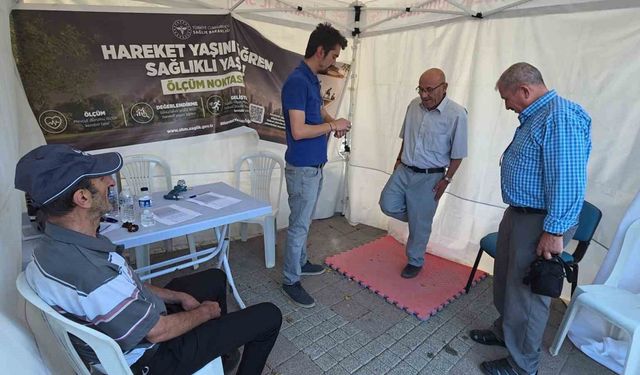 Kütahya'da 'Hareket yaşını öğren, sağlıklı yaşa' kampanyası için oluşturulan ölçüm noktası ilgi görüyor