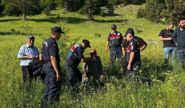 Kütahya'da kayıp yaşlı adam sağ olarak bulundu