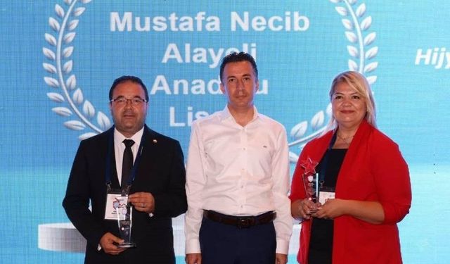 'Tertemiz yarınlar okullardan başlar' yarışmasında Gediz rüzgârı