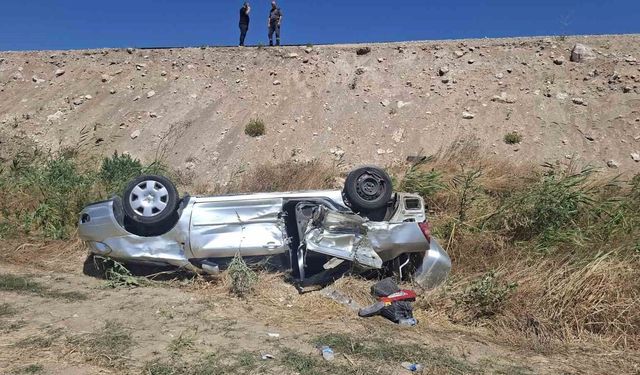 Emet-Hisarcık kara yolunda trafik kazası, 3 kişi yaralandı