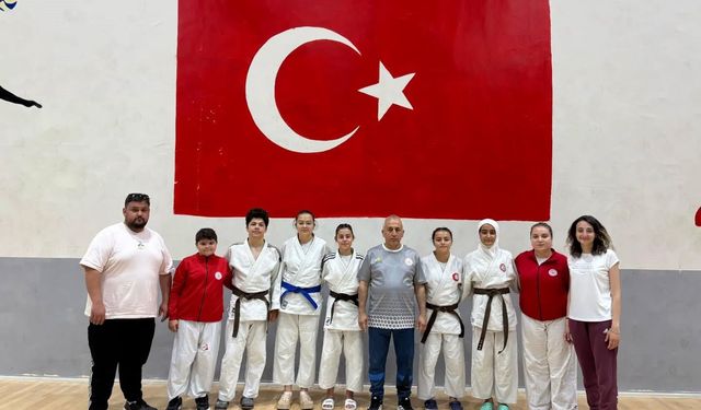 Kütahya Belediyespor judoda madalyaları topladı