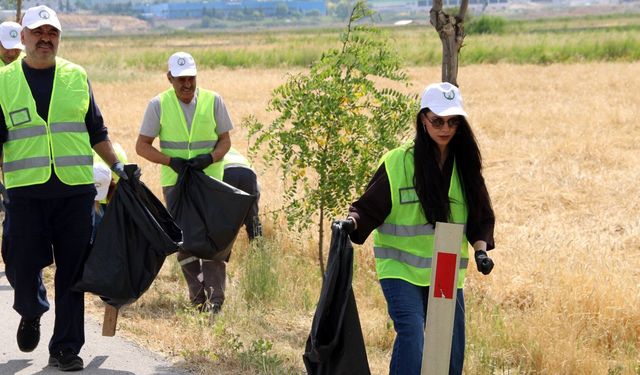 Kütahya OSB'de çöp toplama etkinliği