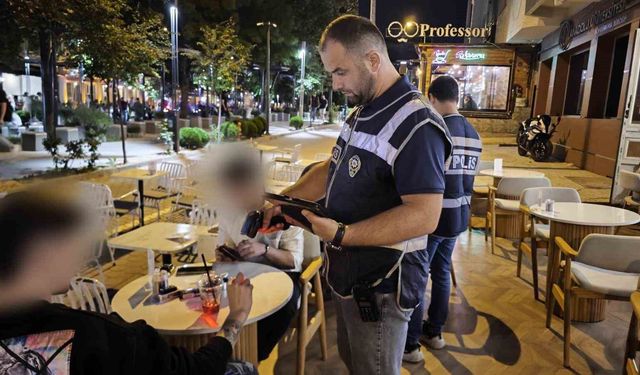 Kütahya'da huzur güven uygulamasında 6 aranan şahıs yakalandı