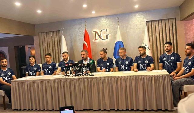 Kütahyaspor 9 futbolcuyla sözleşme imzaladı