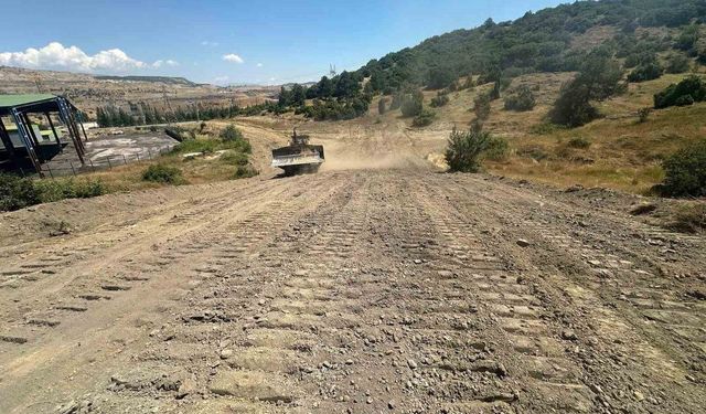 Tavşanlı'da orman yangınlarına karşı güvenlik şeridi oluşturuldu