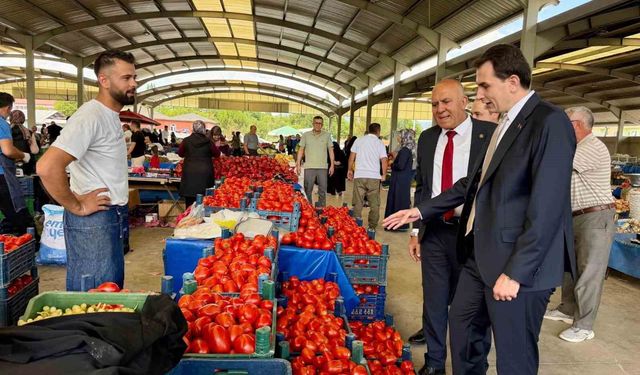 Hisarcık Kaymakamı Atam ve Başkan Demirtaş'tan pazar yeri ziyareti