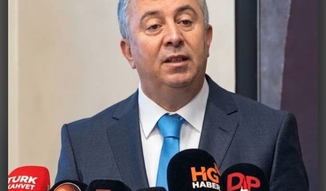 “KUTSO Başkan Adayı Mahmut Öztaş “Rakibimiz kişiler değil, Kütahya’nın kaybettiği zaman”
