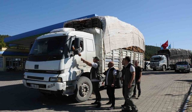 Kütahya’da orman emvali taşıyan araçlar kontrol edildi