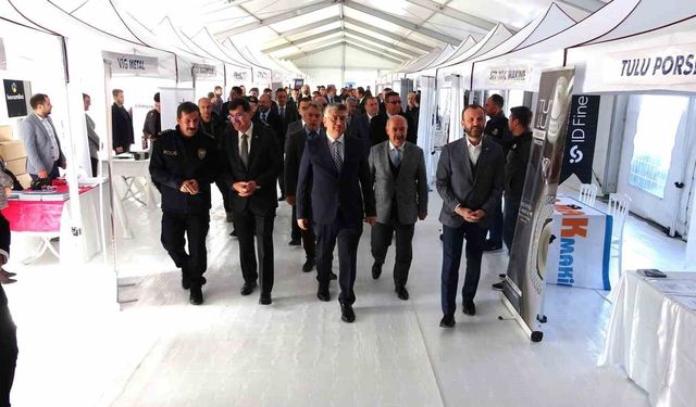 Kütahya OSB’de Kariyer Fuarı