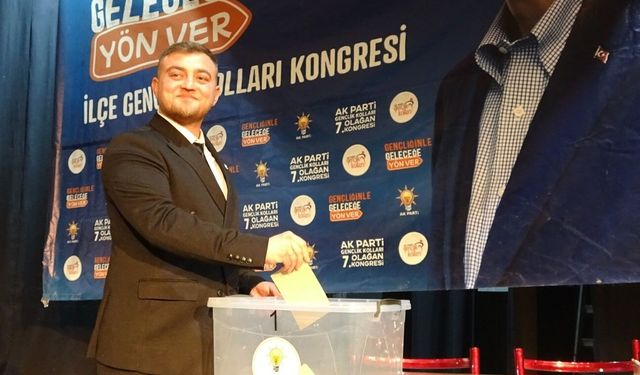 AK Parti Tavşanlı İlçe Gençlik Kolları Başkanlığı’nda kongre heyecanı