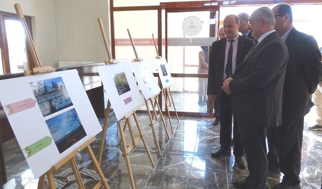 Hisarcık’ta “Öğretmenler Günü” fotoğraf sergisi