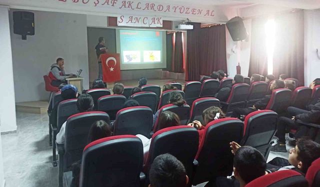 Çavdarhisar’da öğrencilere “Güvenilir Gıdaya Erişim" konulu eğitim
