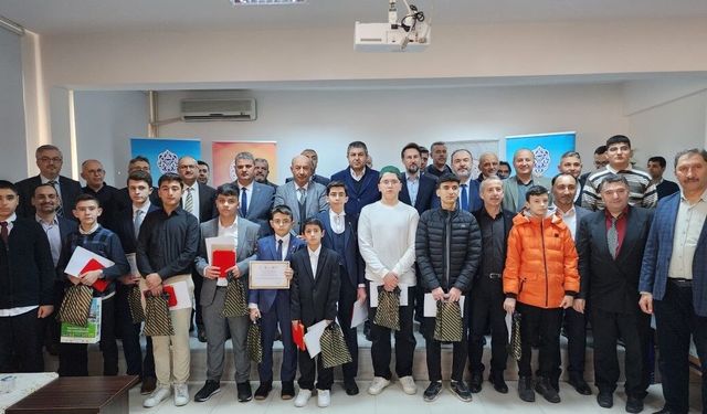 Gediz’de hafızlık yarışmalarının il finalleri tamamlandı