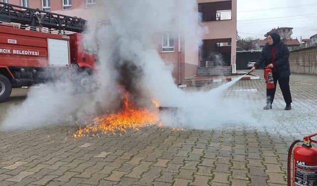 Hisarcık Anadolu Lisesi’nde yangın tatbikatı