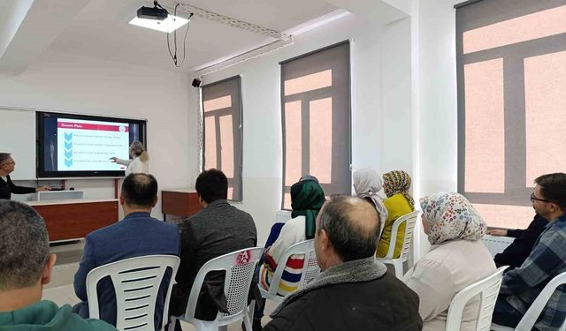 Hisarcık’ta “Kadına Yönelik Şiddetle Mücadele” konulu seminer