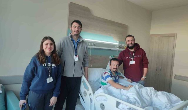 Kütahya Şehir Hastanesi’nde bir ameliyatta 7 nitelikli işlem gerçekleştirildi