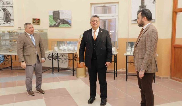 Rektör Kızıltoprak, Emet MYO’nun faaliyetleri, hedefleri ve çalışmaları hakkında bilgilendirildi