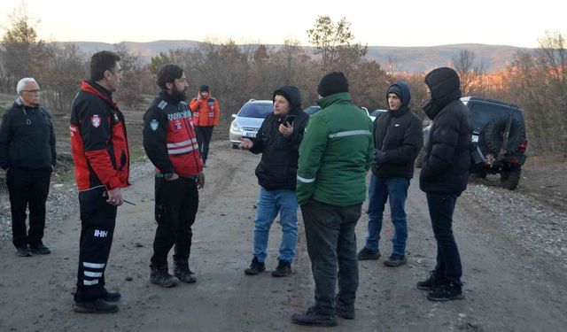 Tavşanlı’da kayıp yaşlı adamı arama çalışmaları sürüyor
