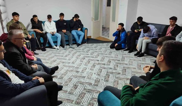 Gediz KYK yurtlarında kalan öğrencilere moral etkinliği