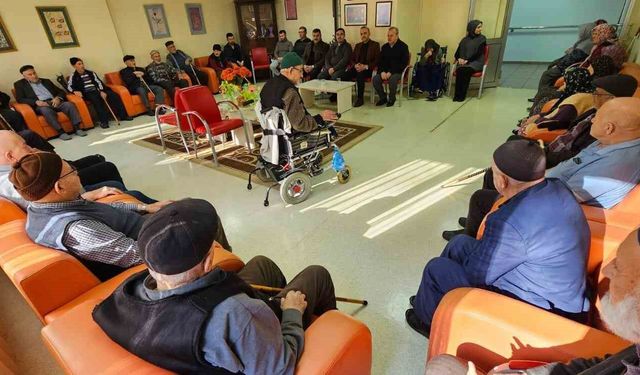 Kütahya Huzurevi’nde Regaib Kandili programı