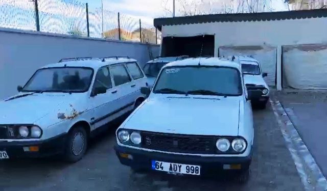 Kütahya’da çaldıkları araçları “change” yaparak satan 4 kişi yakalandı