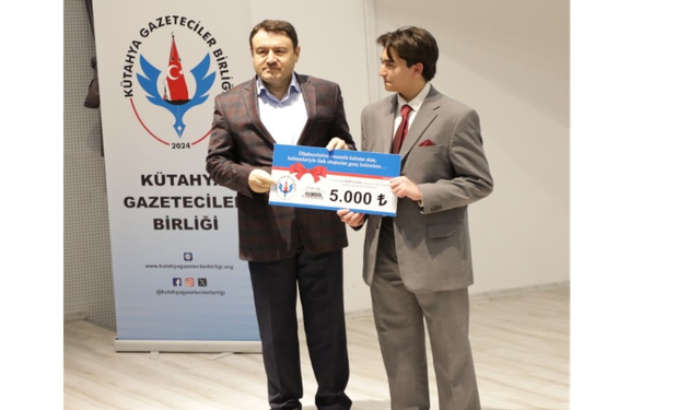 KÜTAHYA VALİSİ MUSA IŞIN “ TÜRKİYE’NİN NAMUSLU YAZARLARA İHTİYACI VAR”