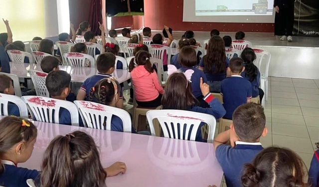 Altıntaş Zafer İlkokulu’nda çevre ve iklim bilinci eğitimi