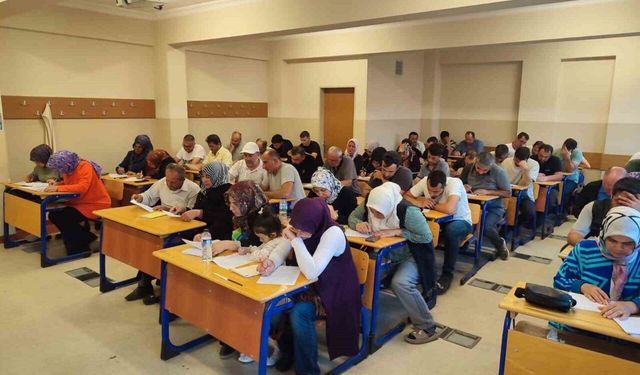 Simav’da Süt Sığırı Yetiştiricisi Kursu yoğun ilgi görüyor