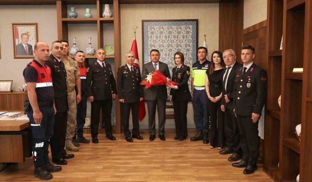 Vali Işın: "Jandarma devletimizin gücünü ve şefkatini temsil ediyor"