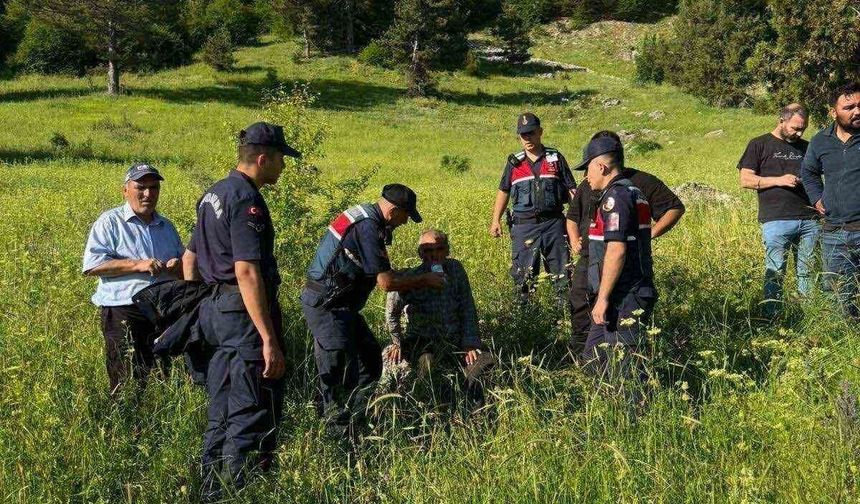 Kütahya'da kayıp yaşlı adam sağ olarak bulundu