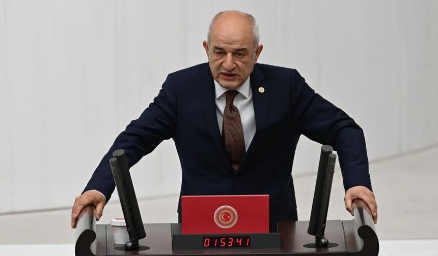 Kasap’tan Yeni Parti çıkışı  “Ateşten gömlek değil, havludan bornoz”