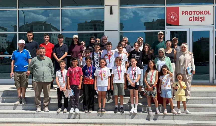 30 Ağustos Zafer Bayramı'na özel Oryantiring Yarışması Akkent'te gerçekleşti