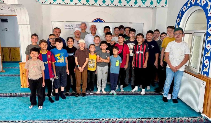 Başkan Demirtaş'tan Yaz Kur'an Kursu'na ziyaret