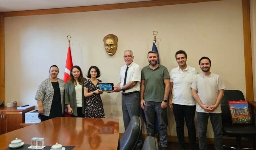 Dumlupınar Üniversitesi ile Anadolu Üniversitesi mikro yeterlilik eğitimlerinde güç birliği yaptı