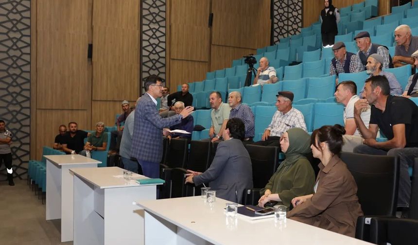 Kütahya Ağaçköy Mahallesinde imar planları için istişare toplantısı düzenlendi
