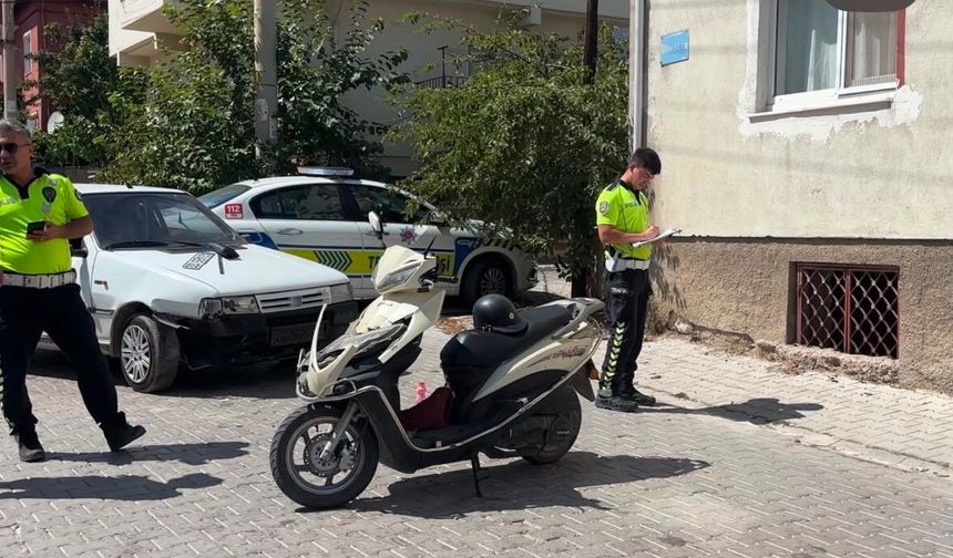 Otomobil ile motosiklet çarpıştı: 1 yaralı