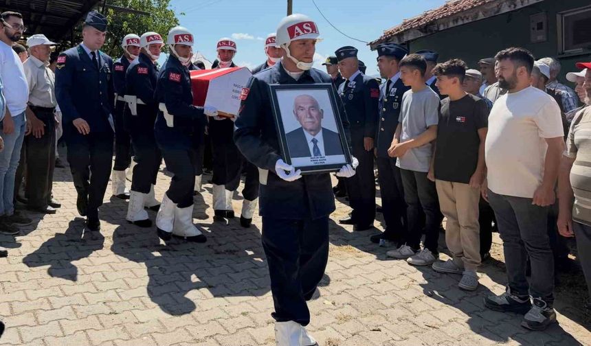Simav'da Kıbrıs gazisi Nazlım Abay son yolculuğuna uğurlandı