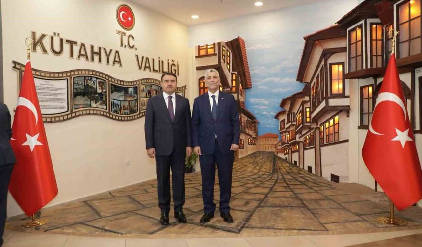 Ticaret Bakanı Bolat'tan Kütahya Valiliğine ziyaret