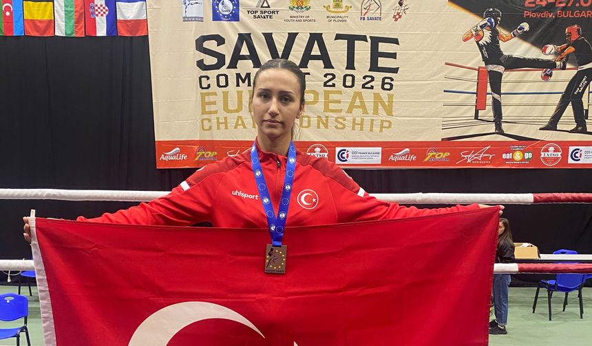 Avrupa İkincisi Elif Kaya Kütahya'nın Gururu Oldu