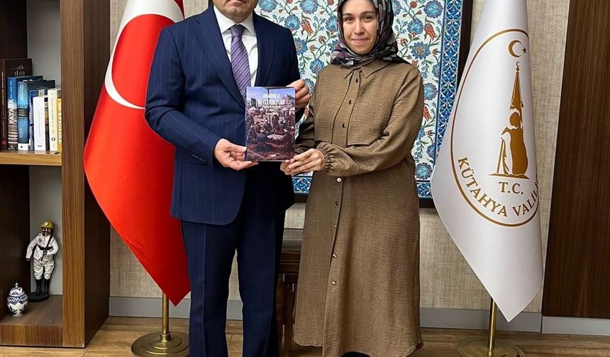 'Anadolu Beylerbeyliği' kitabı Vali Musa Işın'a takdim edildi