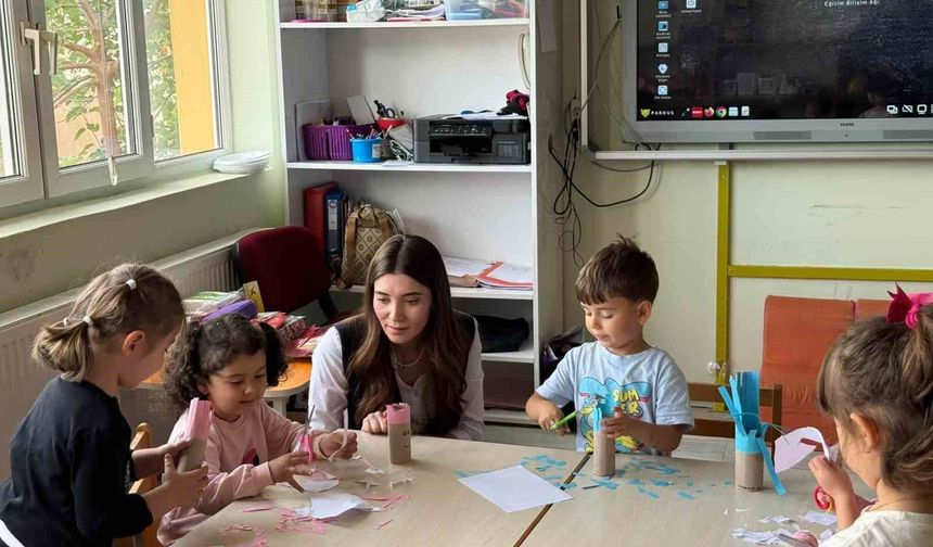 Kaymakam Mantı'dan anaokuluna ziyaret