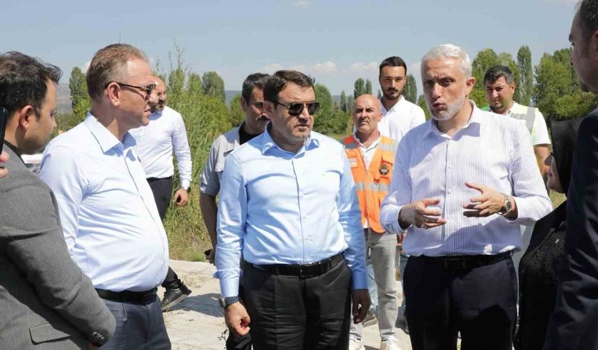 Kütahya Valisi Işın, Emet-Simav yolundaki çalışmaları inceledi